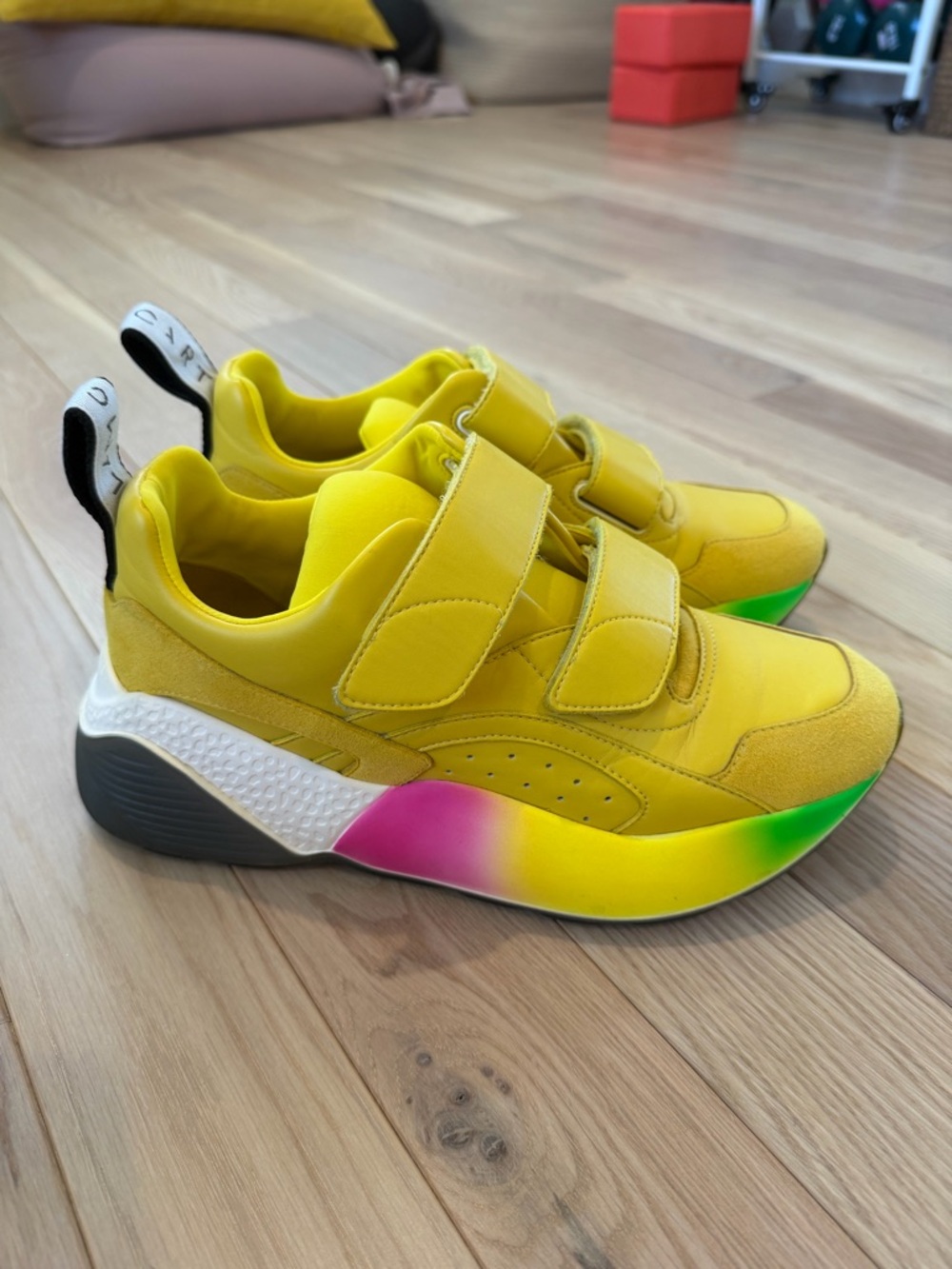 STELLA MCCARTNEY SNEAKERS ECLYPSE YELLOW RAINBOW FAUX LEATHER $685 sz 39 US 9